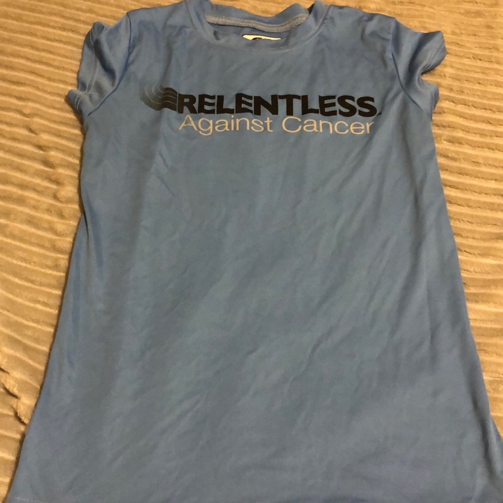 Sweatproof workout shirt